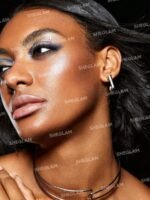 Lunar Glow Highlighter - Image 3